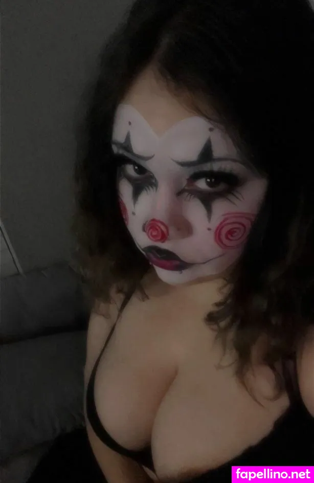 mrettaxe, scxrlettalatar Nude Leaked OnlyFans Photo #5Cy18L83mW