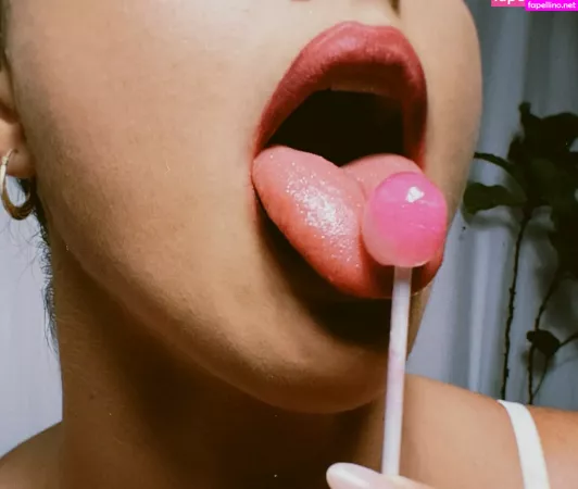 Seasharkcensored OnlyFans Thumbnail #u0f5dX0xCr