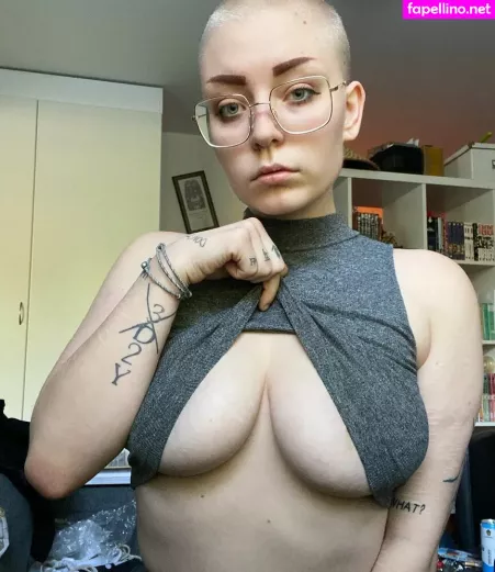 Secludere OnlyFans Thumbnail #buPvHeHQqW