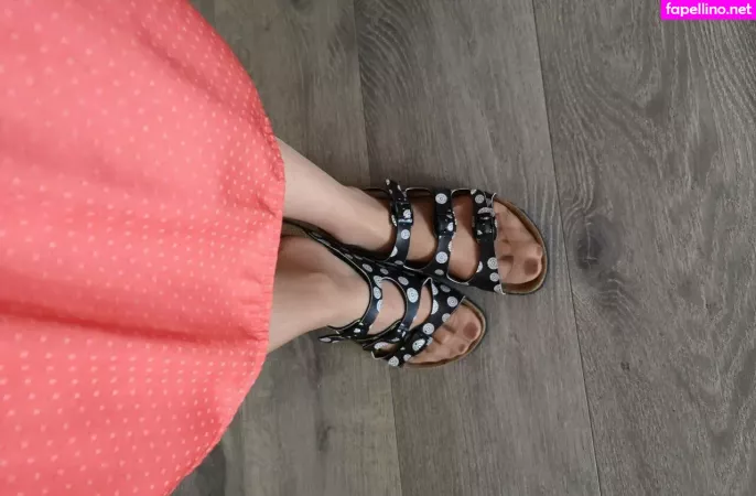 Secret Feetbeauty OnlyFans Thumbnail #CE4ST9tPwq