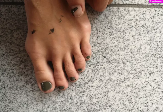 Secret Feetbeauty OnlyFans Thumbnail #qNDhDKCpAR
