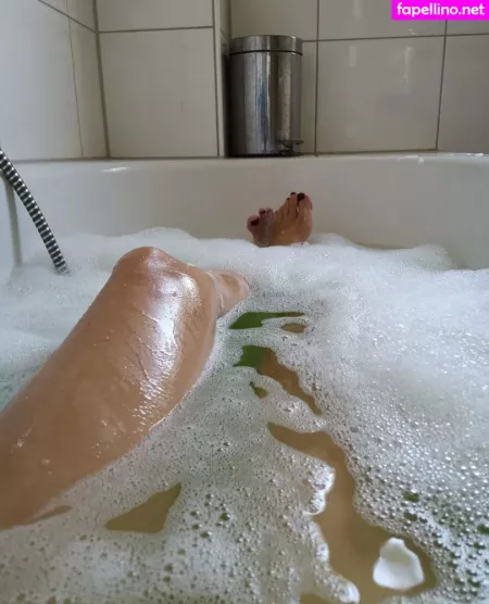 Secret Feetbeauty OnlyFans Thumbnail #qu9Q0fgaTL