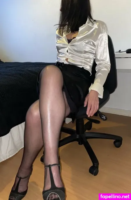 Secretaryanna OnlyFans Thumbnail #2hH8jbXMYI