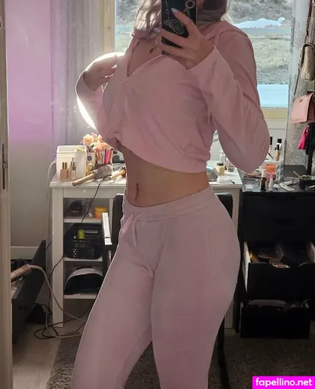 Secretbebefree OnlyFans Thumbnail #720e2OYubv