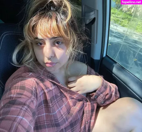 Secretlifeofstephhh OnlyFans Thumbnail #CXWN4KiNGC