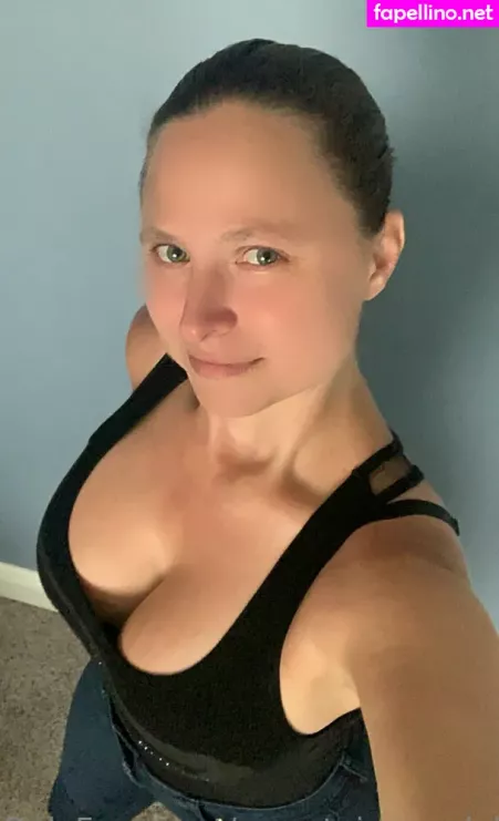 Secretpineapplebabe OnlyFans Thumbnail #ifaTLGxkj3