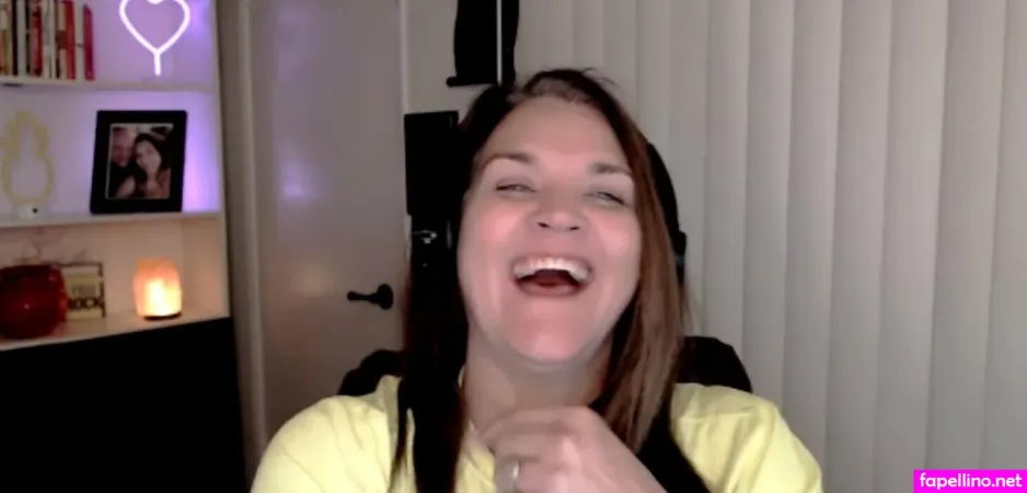 Secretplaywife OnlyFans Thumbnail #EqWUDlEcnb