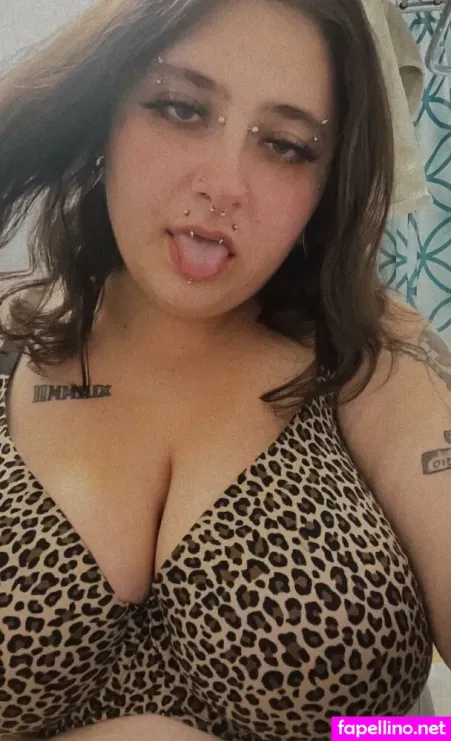 Secretprincess1 OnlyFans Thumbnail #6gJ5fYDRjl