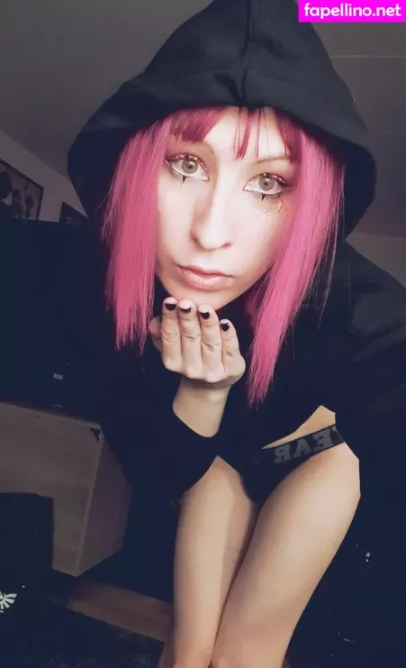 Secretsaria OnlyFans Thumbnail #O5DVmJHZIV