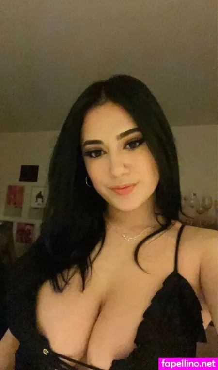 Secretsexyaxdrea OnlyFans Thumbnail #KQoqzy8f7l