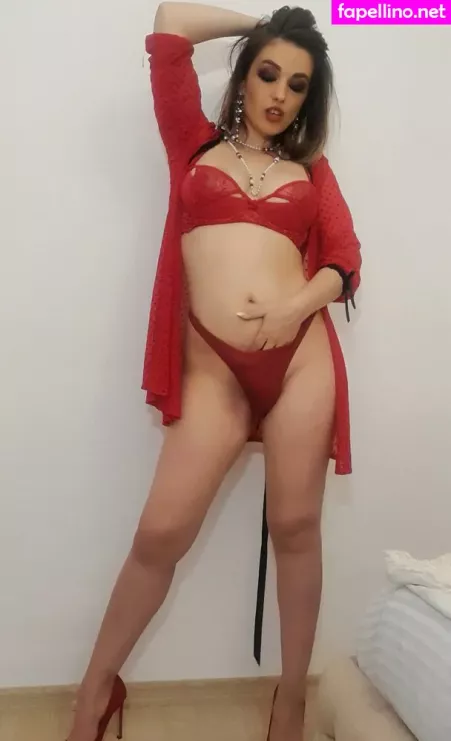 Seducer Diva OnlyFans Thumbnail #GhLDtIY6m3