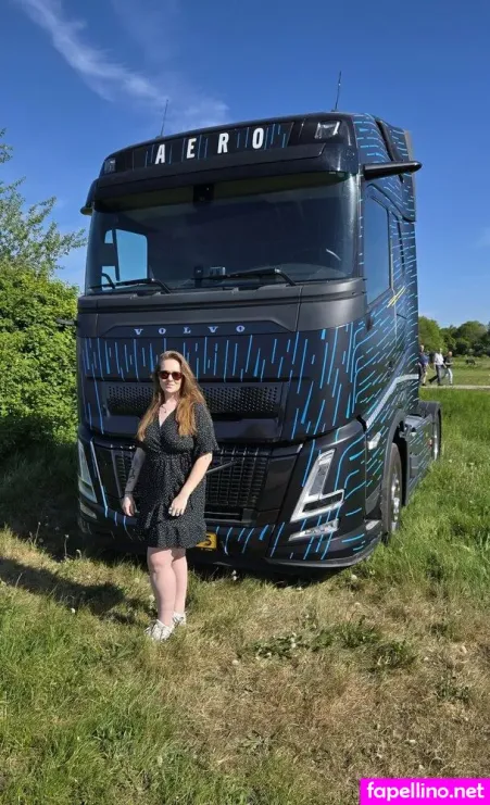 Seducingmila OnlyFans Thumbnail #saDC4cY6u6