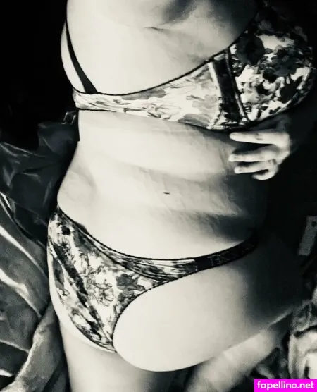 Seductive Serena OnlyFans Thumbnail #Vly0qpAXQo