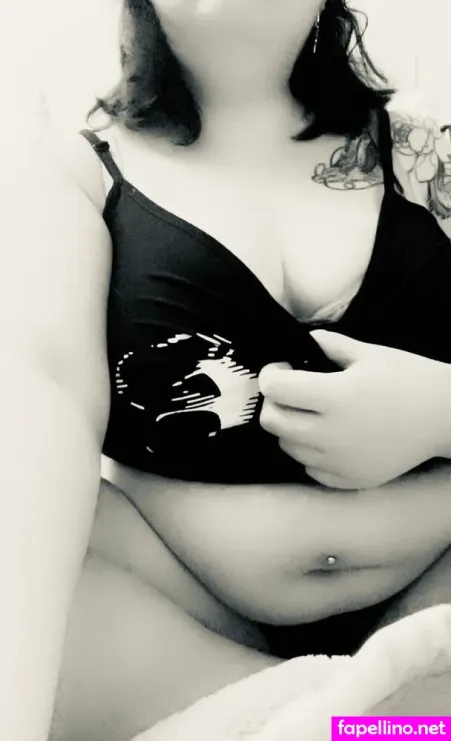 Seductive Serena OnlyFans Thumbnail #cmV8KCtKYi