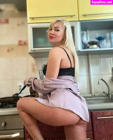 Seductive Wifey OnlyFans Thumbnail #HafIXur44P