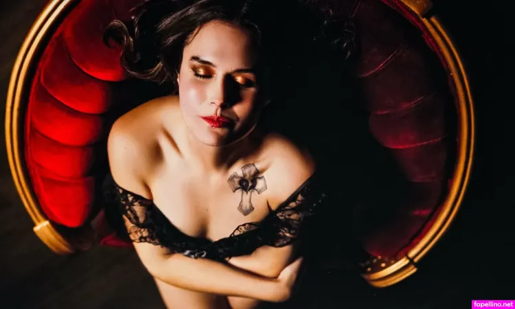 Seductively Annie OnlyFans Thumbnail #kHIWvqgCKN