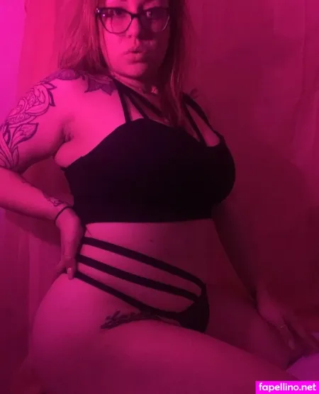 Seductresssophie OnlyFans Thumbnail #ER2QgM8kYv