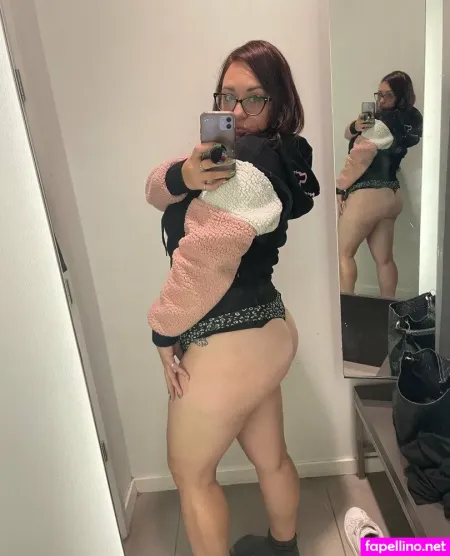 Seductresssophie OnlyFans Thumbnail #e6eIkZyIss