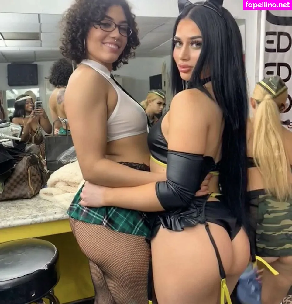 babysluttxoxo, seeingsaage, seekingsage Nude Leaked OnlyFans Photo #kxlBGQHdf4