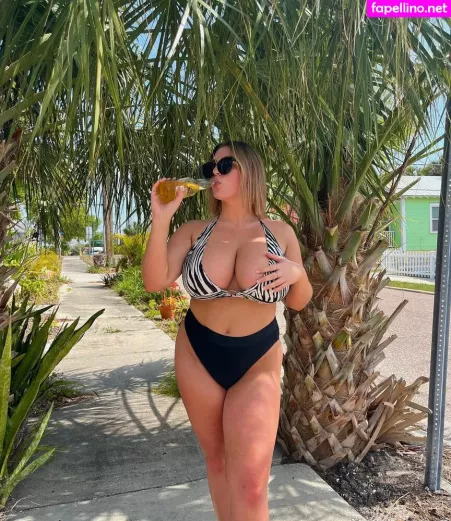 Seerahb2 OnlyFans Thumbnail #DoCEt3PZ3u