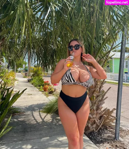 Seerahb2 OnlyFans Thumbnail #tnnnsMdupX