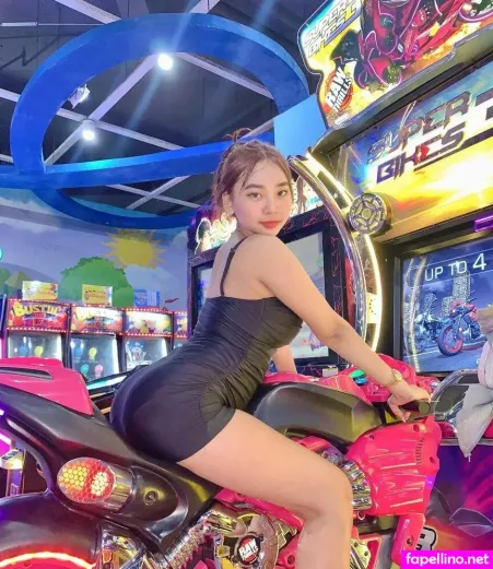 Seirrasz Main Profile Photo