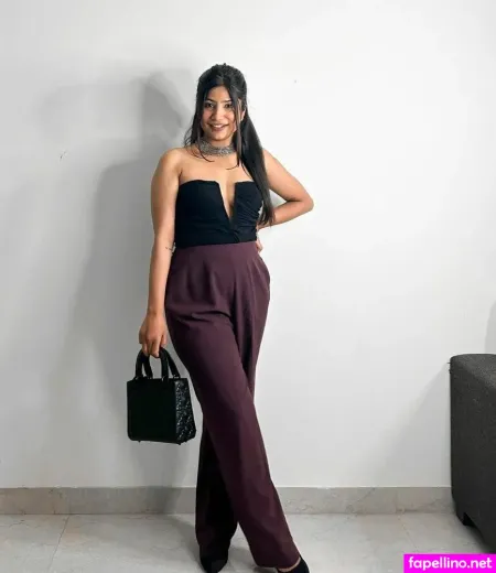Sejal Dumbwani OnlyFans Thumbnail #ryr23EUaMm