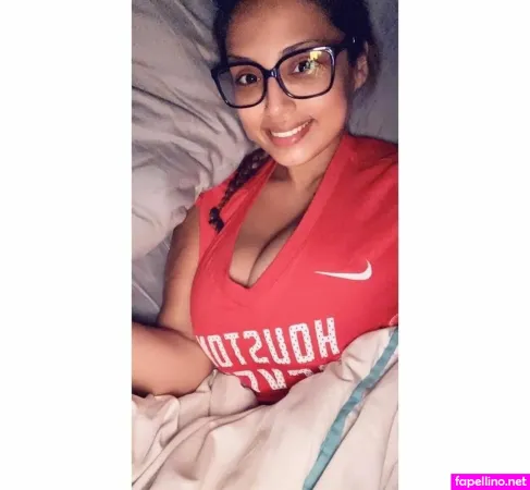 Sekzzibunnie 4 OnlyFans Thumbnail #HboNhzm9jg