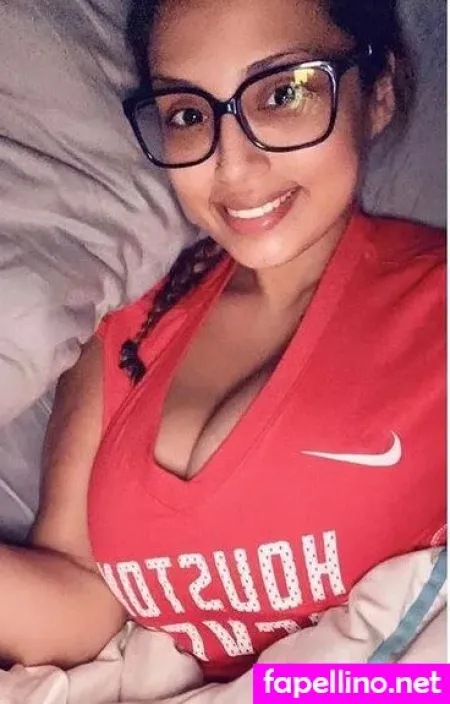 Sekzzibunnie 4 OnlyFans Thumbnail #KLcLIDmBI7
