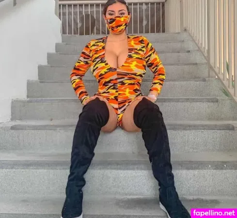 Selena Adams 16 OnlyFans Thumbnail #qZH9hzNRdR
