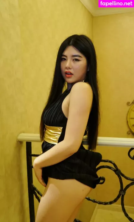 Selena Cs OnlyFans Thumbnail #m4pVeSpwB8