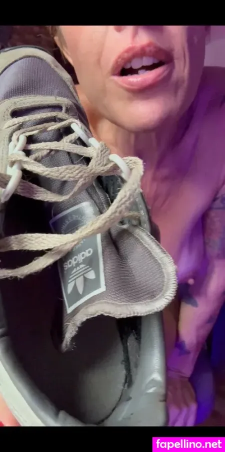 Selena Fit Muscle Mommy OnlyFans Thumbnail #i0Y1IhuKjI