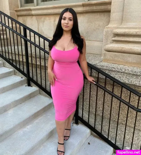 Selena Flores OnlyFans Thumbnail #5AsChu6yZY
