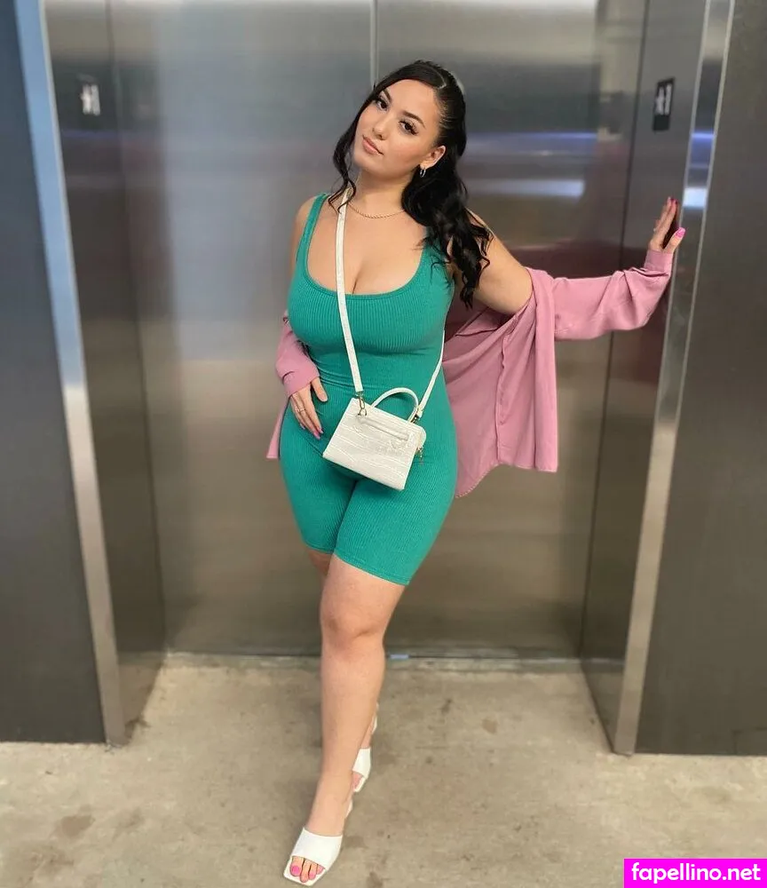 sireniaflores, szf_xo Nude Leaked OnlyFans Photo #wssxhJpYSO
