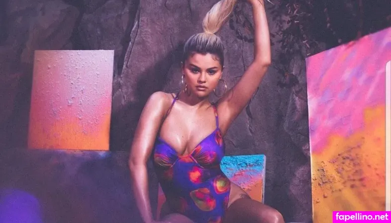 Selena Gomez OnlyFans Thumbnail #AREgBtWZFw