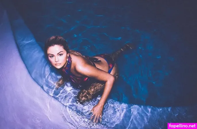 Selena Gomez OnlyFans Thumbnail #O8MzbL1DXq