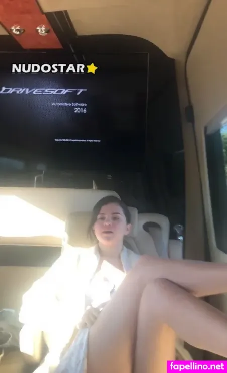 Selena Gomez OnlyFans Thumbnail #ndSr1ktmoN