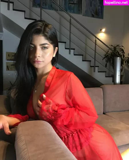 Selena Kyle OnlyFans Thumbnail #MxDbRxRRBC