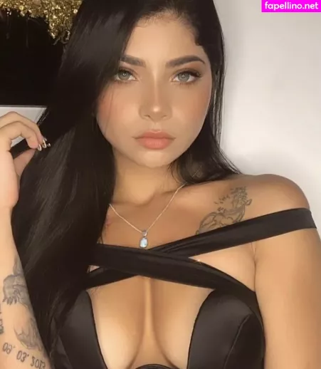 Selena Kyle OnlyFans Thumbnail #O6d4M0sR39