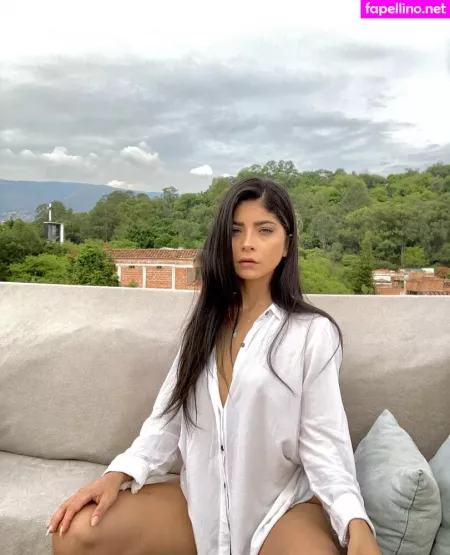 Selena Kyle OnlyFans Thumbnail #Ovp235syJE