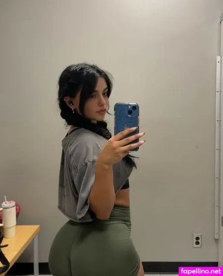 Selena Lucera OnlyFans Thumbnail #u5x37R26jn