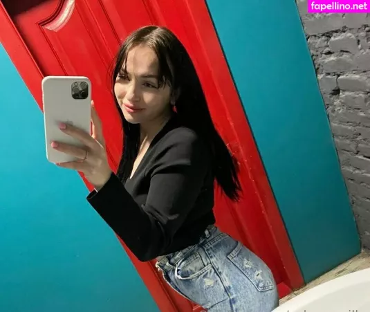 Selena Mills OnlyFans Thumbnail #ccvCep4pjL