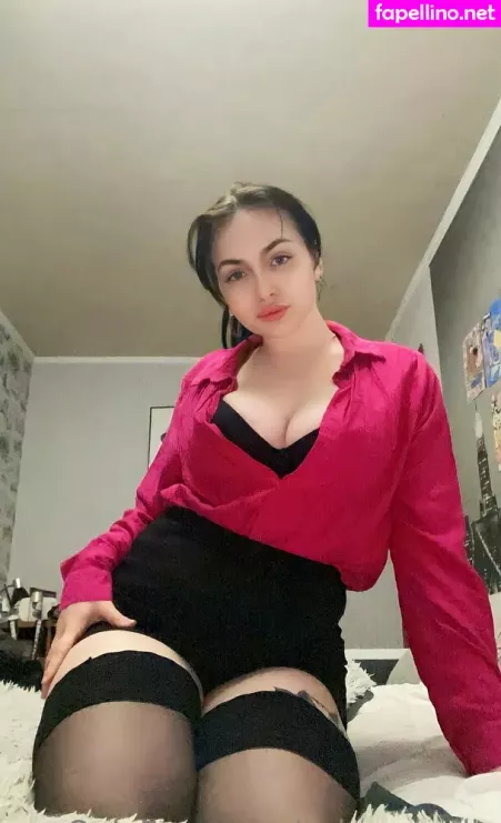 Selena Mills OnlyFans Thumbnail #zWotSDUriU