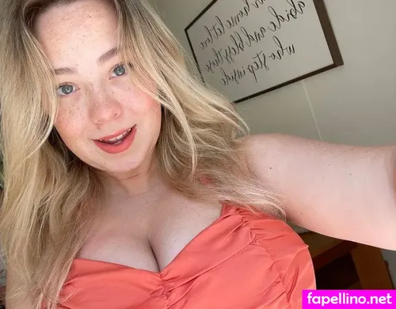 Selena Ray Busty Blonde OnlyFans Thumbnail #qqsnMxhnvl
