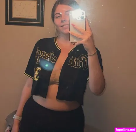 Selenaax OnlyFans Thumbnail #aNGIrKOeHD