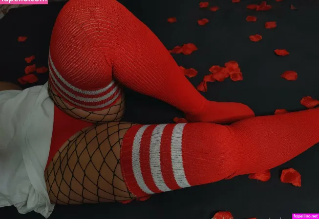 Selenaviolet OnlyFans Thumbnail #mi2Y450Flx