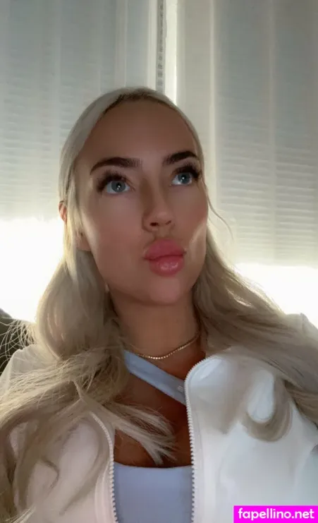 Selenavixenn OnlyFans Thumbnail #fyD7o3x8wx