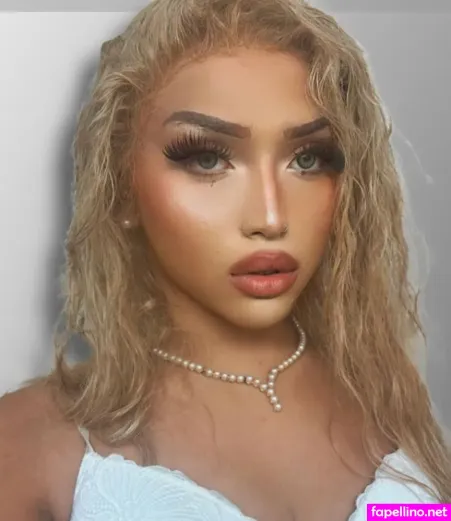 Selenawitaweena OnlyFans Thumbnail #0xRBkYW8PH