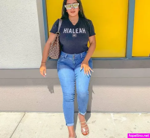 Selenaxadams OnlyFans Thumbnail #2yZAOWXOSs