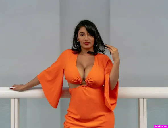 Selenaxadams OnlyFans Thumbnail #OGuhUmJx6E